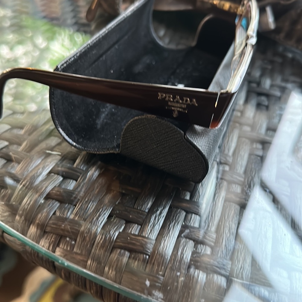 Prada Frames - image 2
